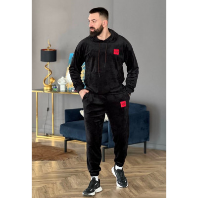 Мужской велюровый спортивный костюм