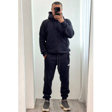 Спортивный костюм из флиса мужской Спортивный костюм из флиса мужской