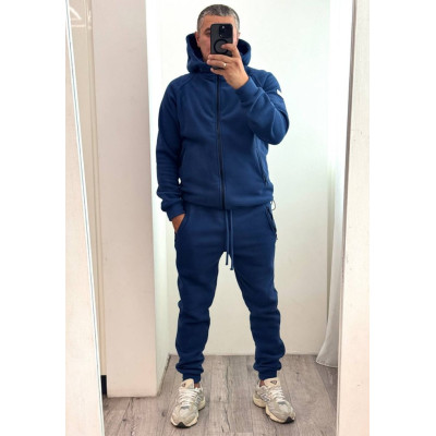 Спортивный костюм из флиса мужской